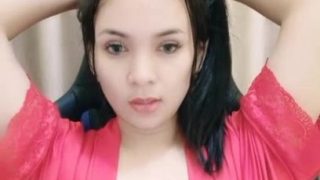 Amora belahan dada