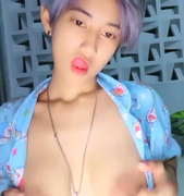 Selebgram pamerin Toket Gede Pink