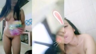 Vlog Mbak Resya Telanjang Bulat Santuy aja di Rumah